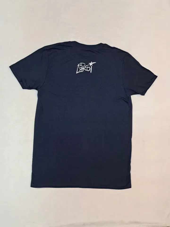 The Kid LAROI I hate you tee in navy detail image 3