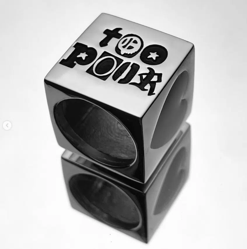 Toopoor Box Ring detail image 2