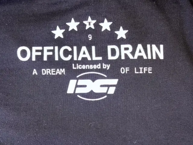 Drain Gang Strawberry Alien Tee detail image 4