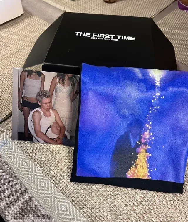 The Kid LAROI THE FIRST TIME TEE AND CD BOXSET detail image 4