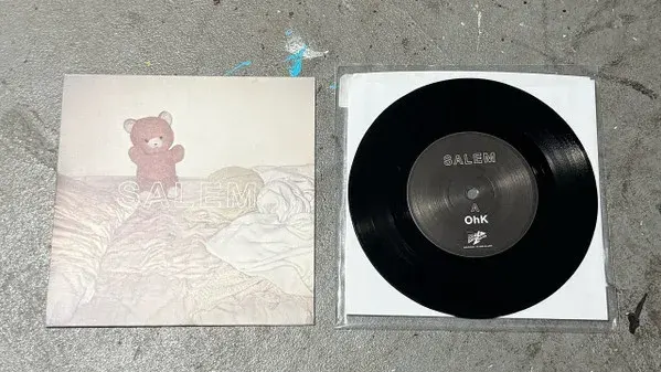 SALEM OhK 7" Vinyl (Black) detail image 4
