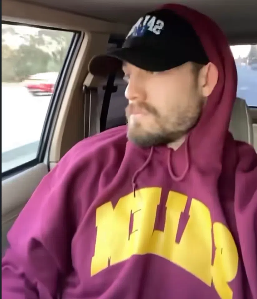 SALEM Collegiate Hoodie (Maroon / Yellow) detail image 3