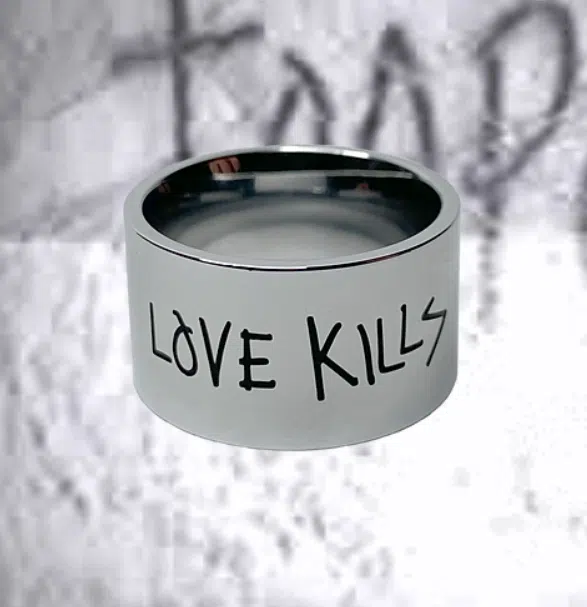Love Kills Ring