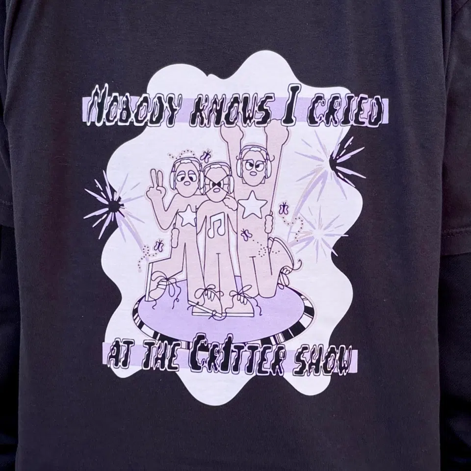 cr1tter nobody knows i cried - tour t shirt detail image 3