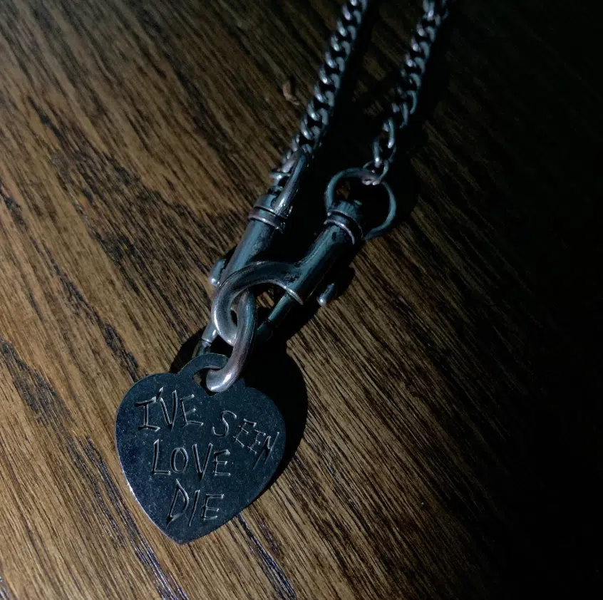 TOOPOOR Love Dies Necklace detail image 3