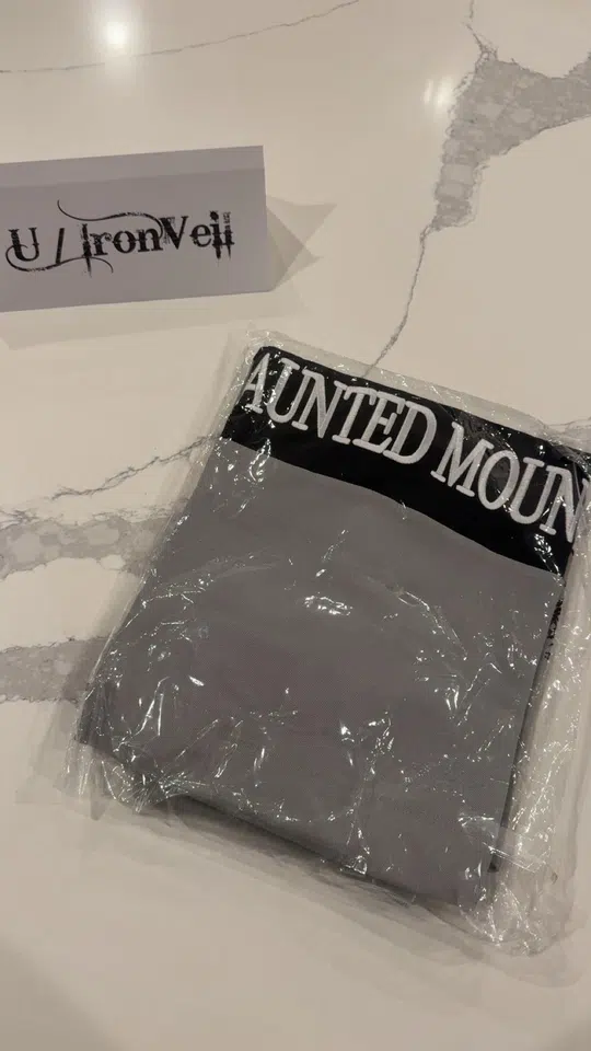 Haunted Mound Polo (Gray) detail image 2