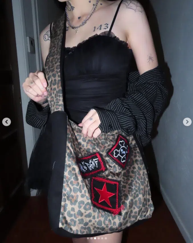 TOOPOOR Outlaw Reversible Bag detail image 3
