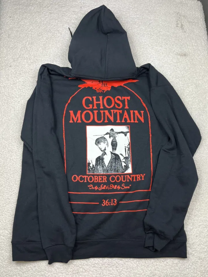 Ghost Mountain Seal Hoodie (Black / Red) detail image 4