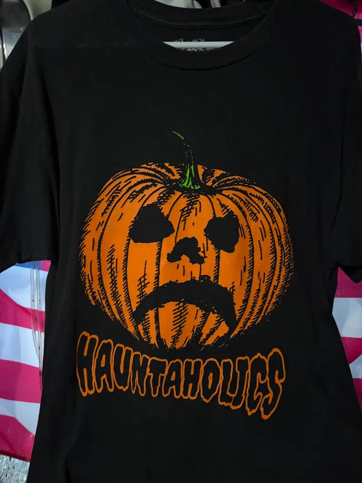 Haunted Mound Hauntaholics Tee detail image 2