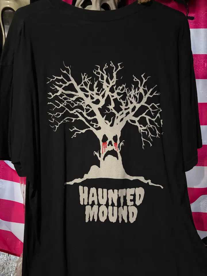 Sematary Bloody Angel Wire Bat Tee detail image 4