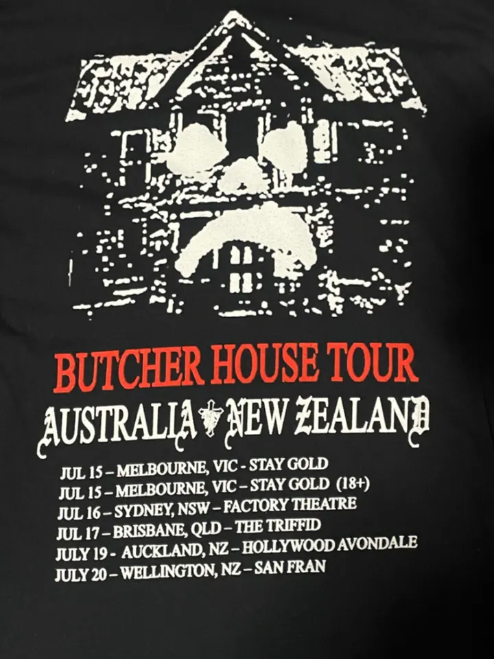 AUS/NZ I Love Haunted Mound Tee detail image 3