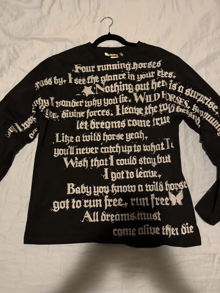Yung Lean Horses Lyric Long Sleeve detail image 4