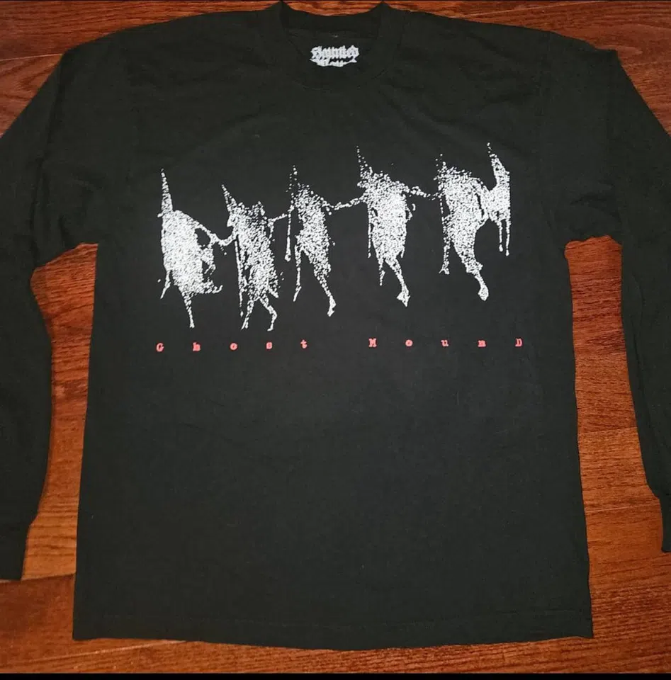 The Garden Tour Long Sleeve