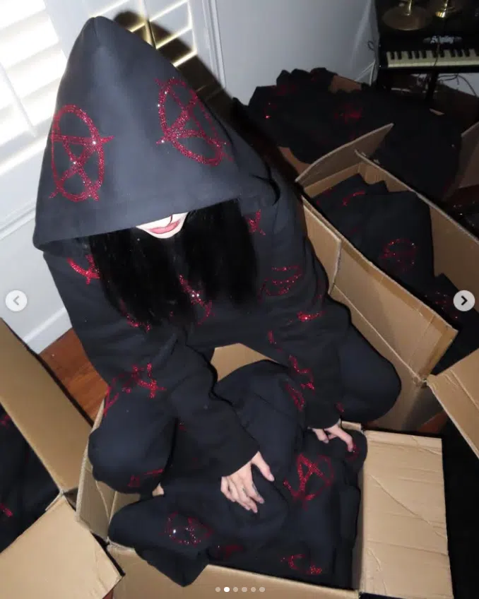 TOOPOOR Mayhem Hoodie detail image 2