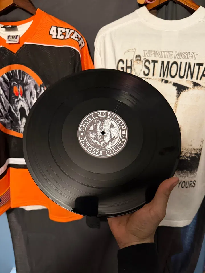 Ghost Mountain October Country Vinyl (Black) detail image 3