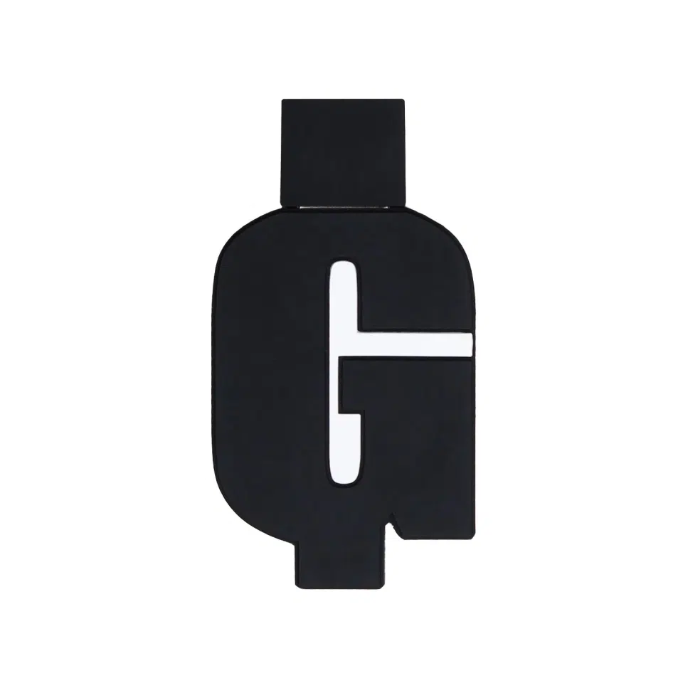 G Logo USB