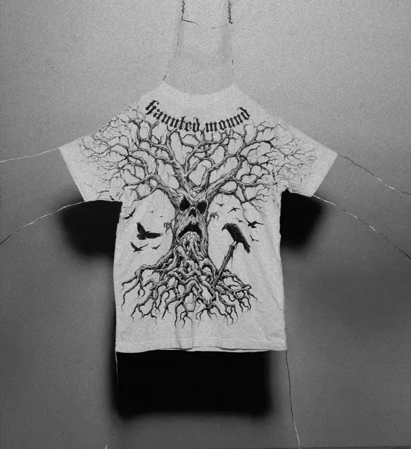 Affliction Haunted Mound Tee (White) detail image 3