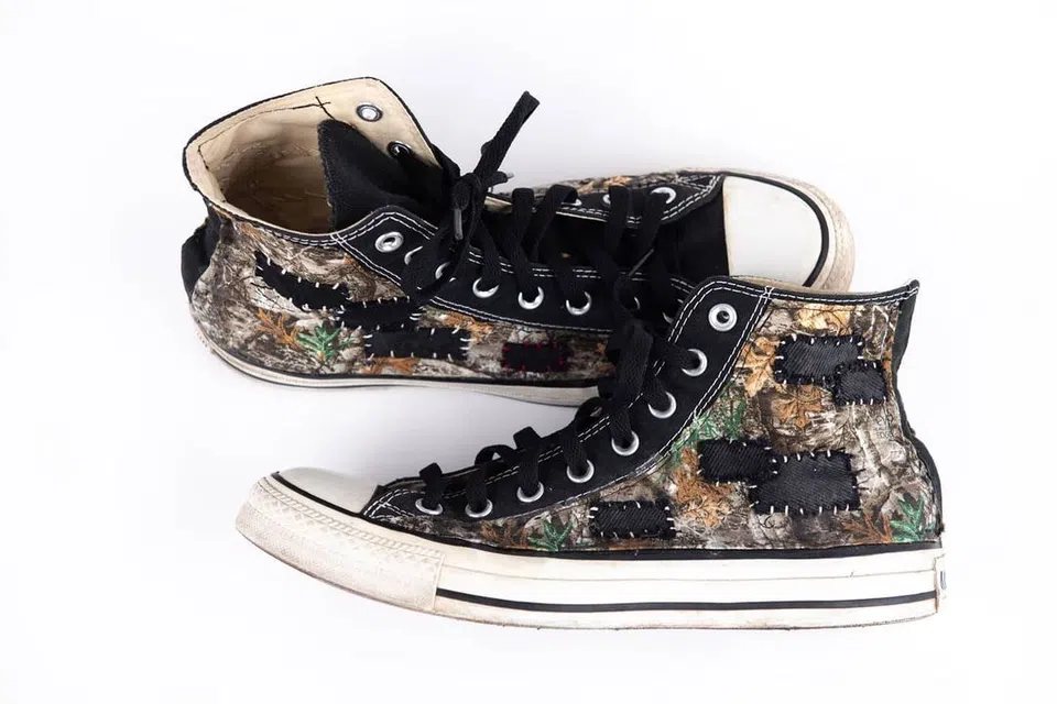 JJ VALHALLA 1 OF 1 CONVERSE SIZE 9