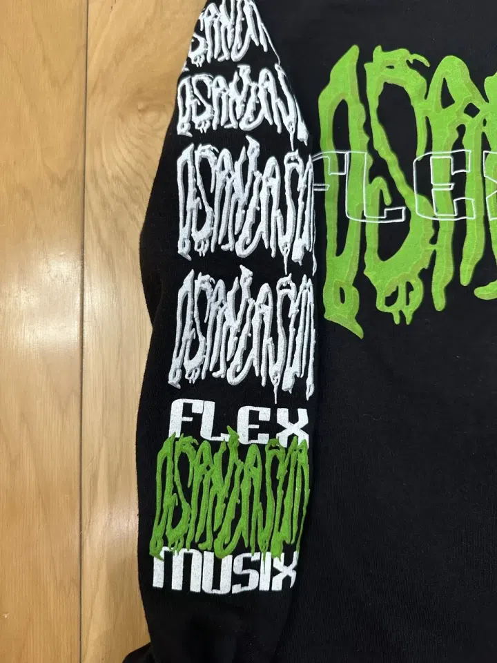 OsamaSon Neon Flex Musix Longsleeve detail image 5