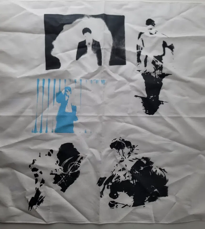 Before I forget Tour VIP PACKAGE