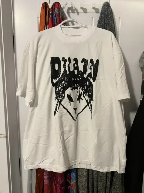 Drain / Strawberry Alien Tee (White/Black) (US)