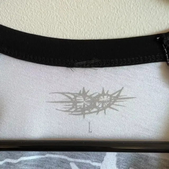 Drain Gang Tour Raglan (White / Black) detail image 5