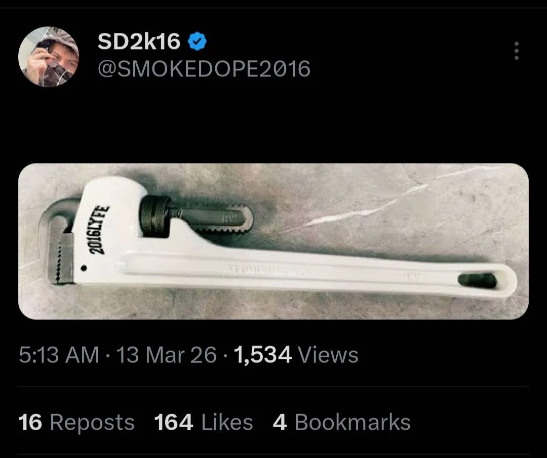 2016LYFE Pipe Wrench