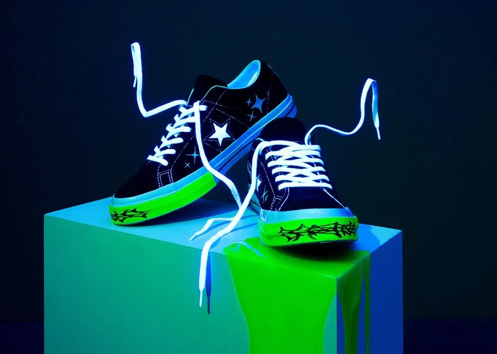 Sad Boys Converse One Star Premium Suede Toxic (Black) primary image