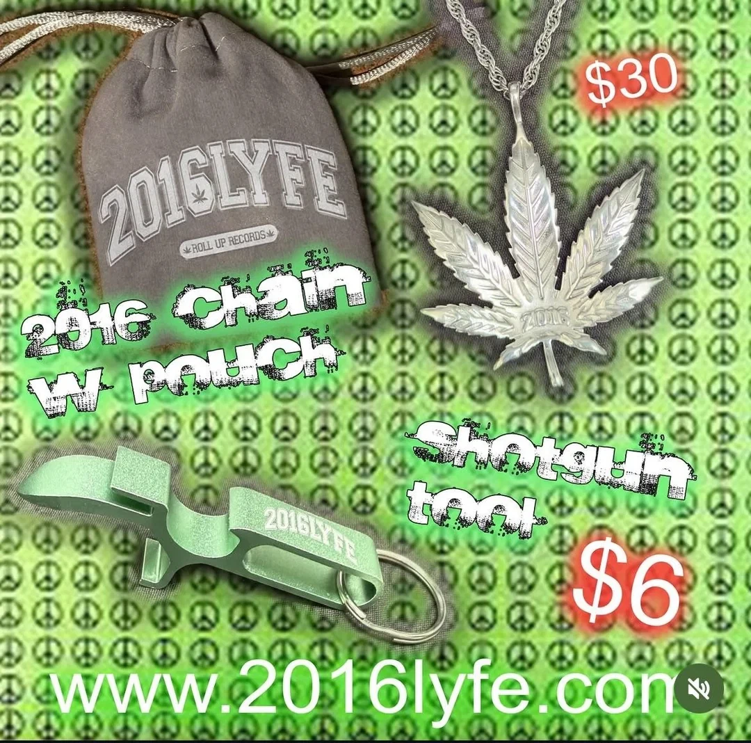 Chain with Pouch