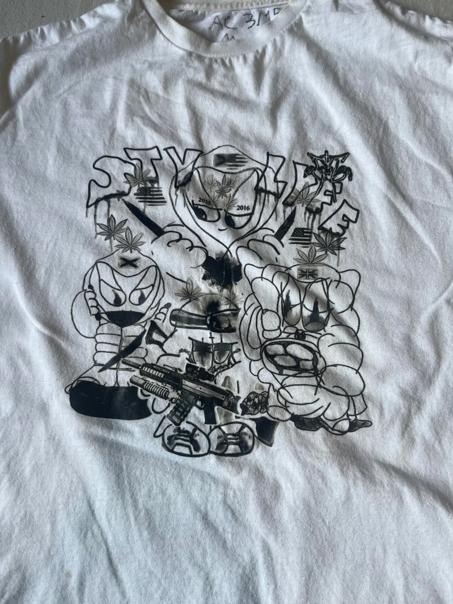 STVLYFE Character Graphic T-Shirt (White)